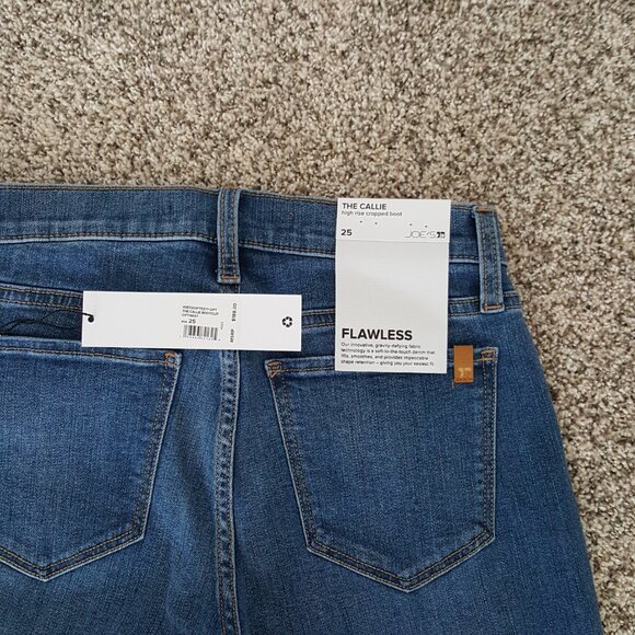 Joe's Jeans The Callie High Rise Cropped Bootcut Flawless Optimist Light Wash - Picture 15 of 16